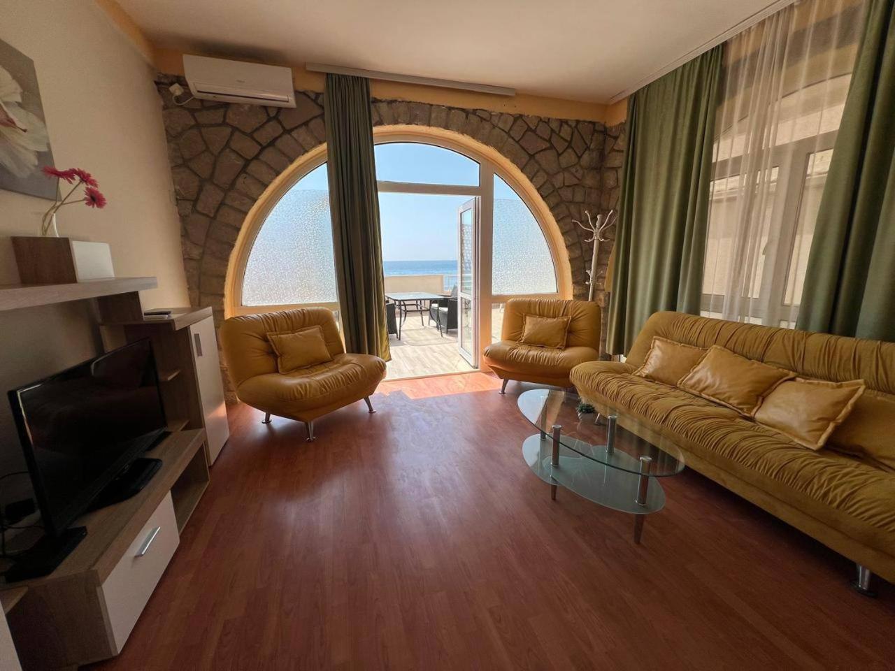Apartmani Stari Grad Sutomore Zewnętrze zdjęcie