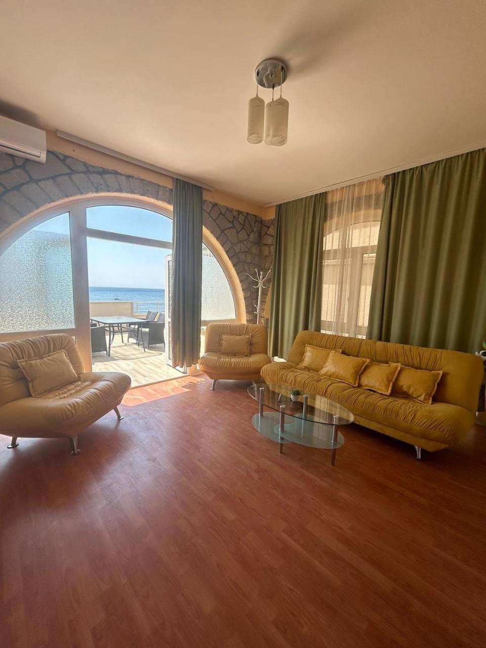 Apartmani Stari Grad Sutomore Zewnętrze zdjęcie
